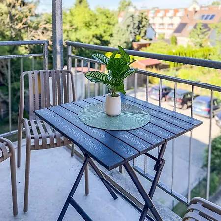 Apartment Sola Luma *