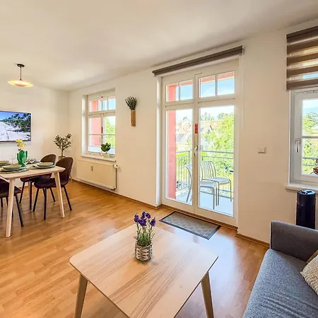 Apartment Sola Luma